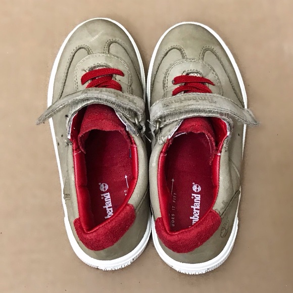 TIMBERLAND TAN RED VELCRO SNEAKERS BOYS SZ 13.5 - Picture 3 of 8